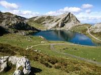 Lago Enol. Foto Carmem/picasaweb 2008 Lago Enol. Foto Carmem/picasaweb 2008