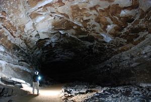 Aspecto de um dos colectores principais, Mammoth Cave @ JACrispim-CeGUL-SPE, 2009 Aspecto de um dos colectores principais, Mammoth Cave @ JACrispim-CeGUL-SPE, 2009