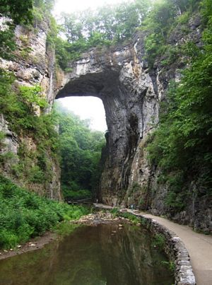A Natural Bridge, da Virgínia @ Pilar Vicente - SPE, 2009 A Natural Bridge, da Virgínia @ Pilar Vicente - SPE, 2009