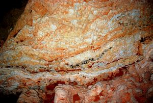 Erosão das camadas dolomíticas do Câmbrico em Round Cave, Missouri @ JACrispim, CeGUL-SPE. 2009
