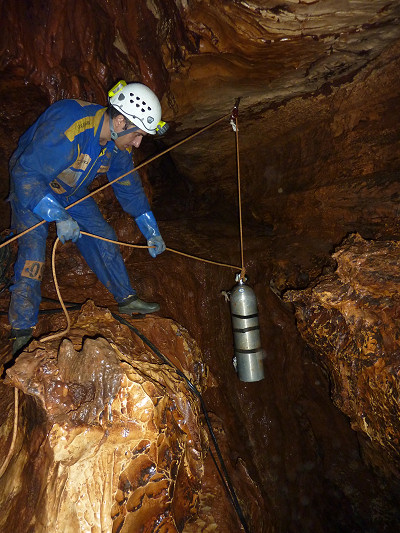 Gruta de Moinhos Velhos - Labirinto - Foto A. Sobreira/SPE, 2009